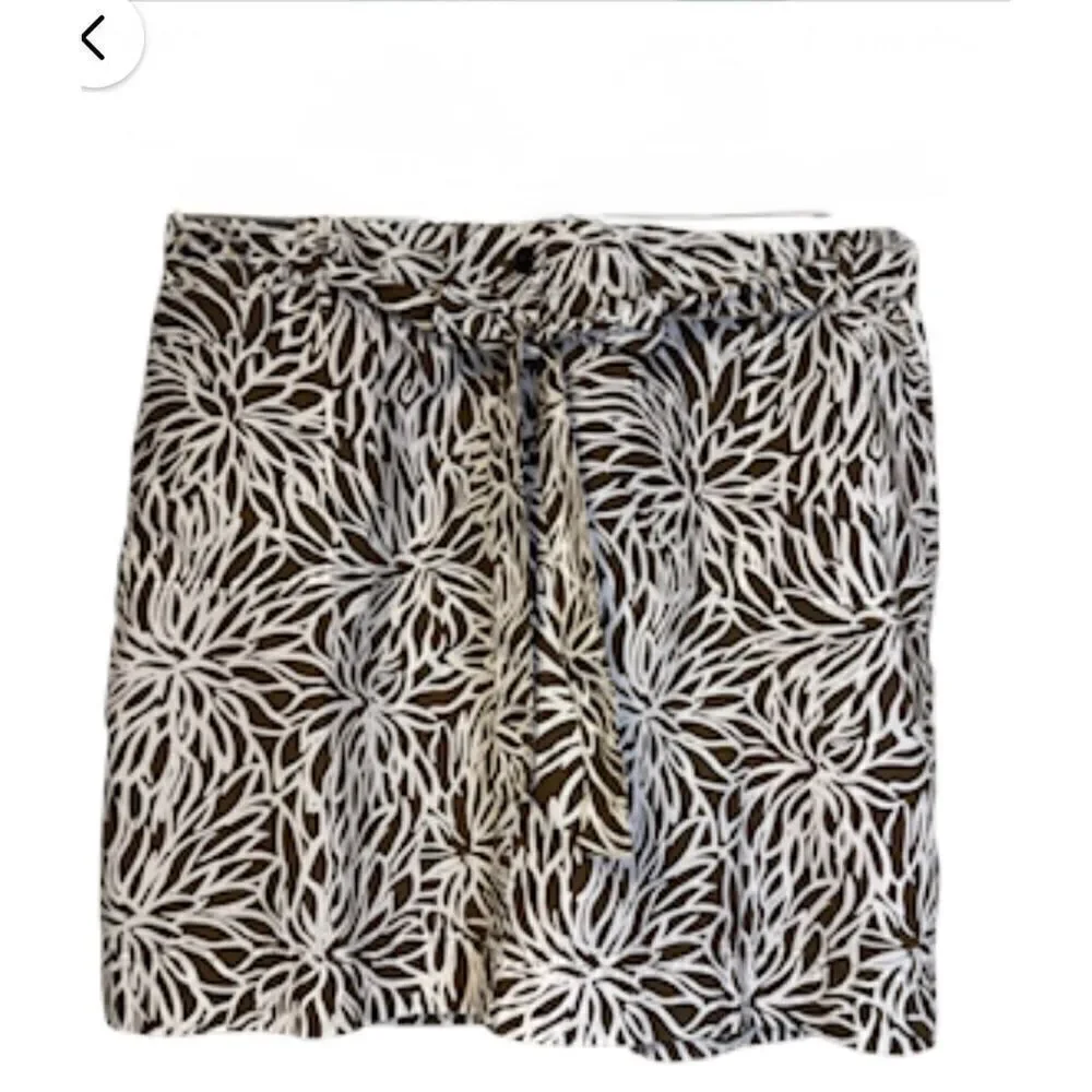 Lands End Women’s Skort Plus Sz. 22W Self Belt Pockets Brown/White